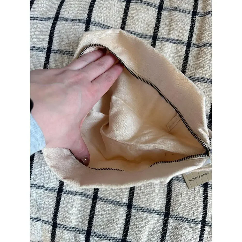 NWT Monk & Anna Toiletry Bag Linen